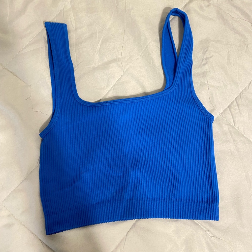 Bright blue athletic cropped tank size xs/s